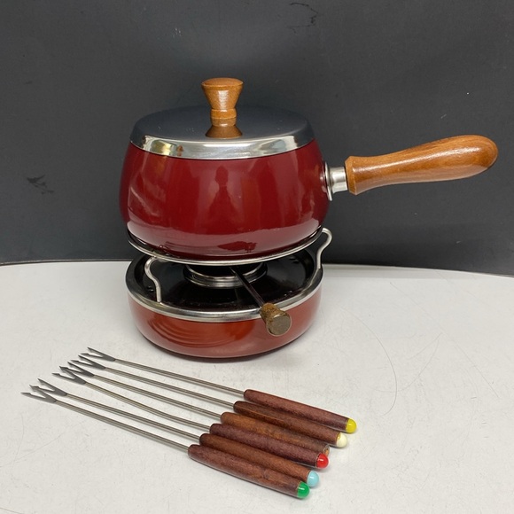 Manor House Fondue Set Two Quart - Picture 3 of 17